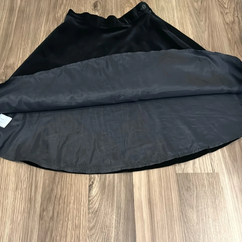 Laura Ashley Velvet Black Vintage Soft Luxe Lined Button Zip Up Midi Skirt 4 - Picture 8 of 11